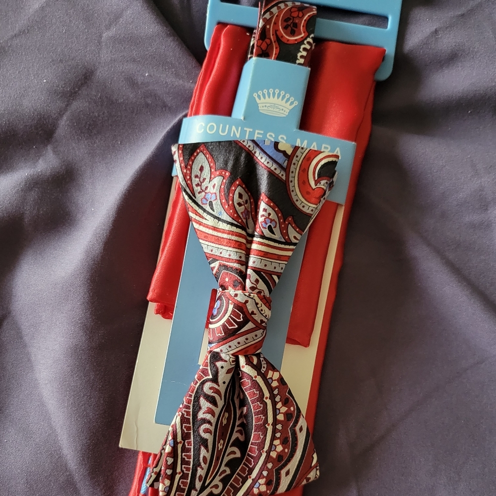 Countess Mara Silk Bow Tie Set
